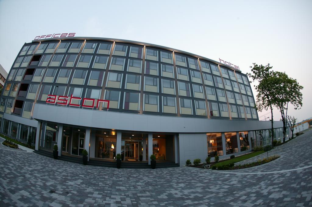 Aston Hotel Bratislava Exteriör bild
